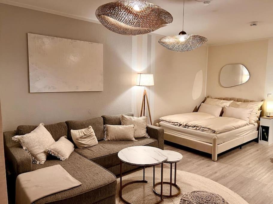 Stylish Studio Apartment With Beautiful Balcony Ингольштадт Экстерьер фото